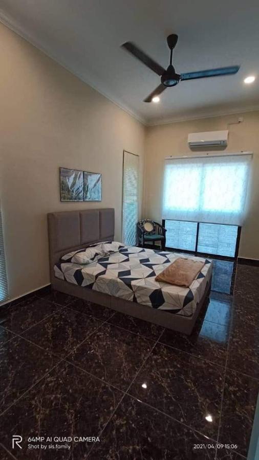Raisha Hill Villa Ipoh Luaran gambar